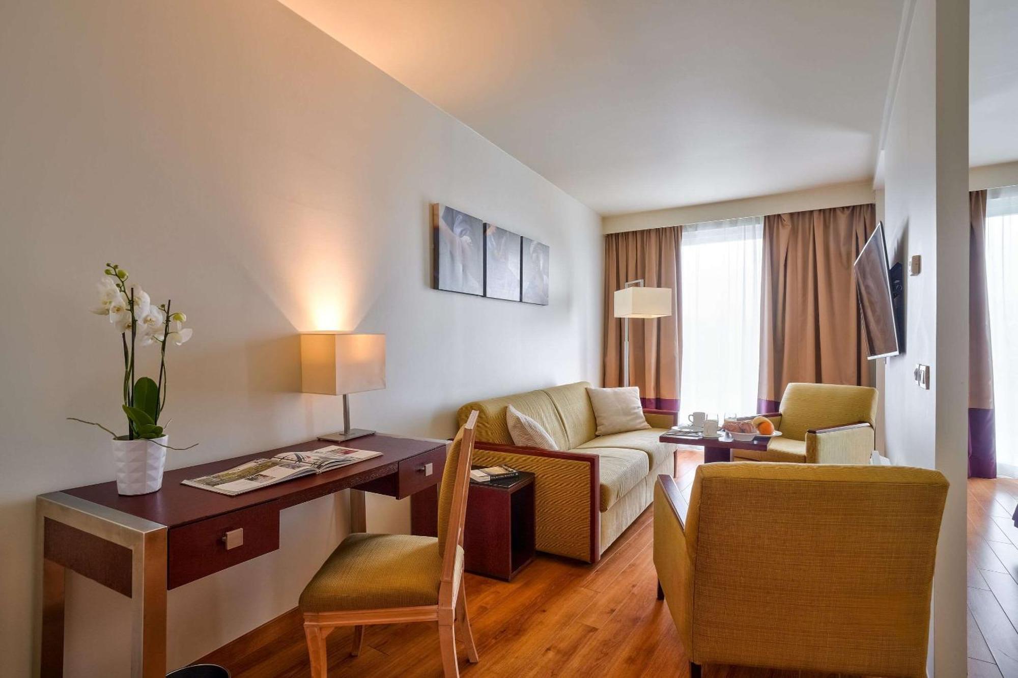 Hotel Clarion Paris Cdg Airport Roissy-en-France Exteriér fotografie